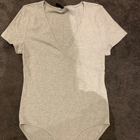 Grey t-shirt, bodysuit - Picture 1 of 2